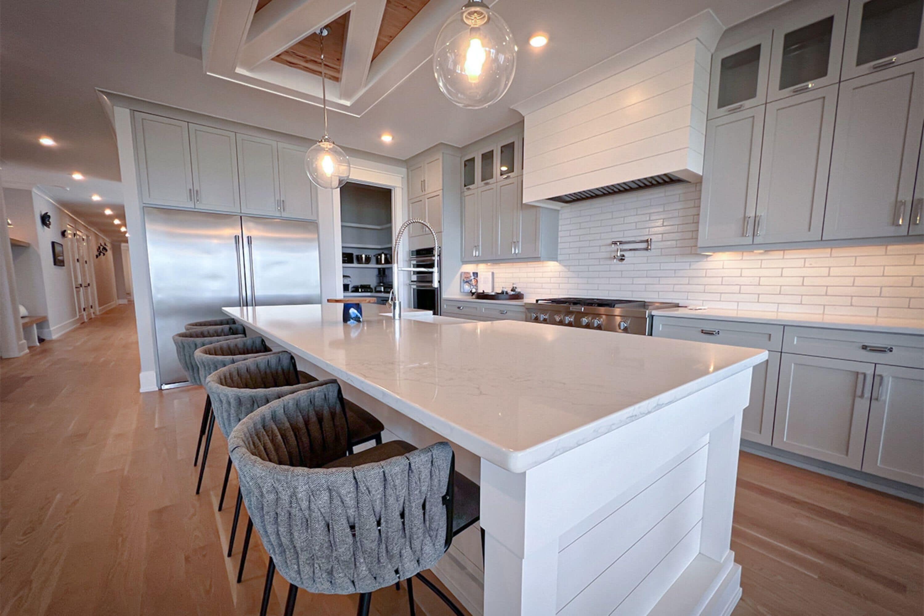 Condo, 6 Bedrooms | Private kitchen