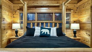 3 chambres, fer et planche à repasser, lit parapluie, Wi-Fi gratuit