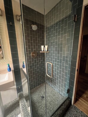 Ensemble douche/baignoire, baignoire à jets