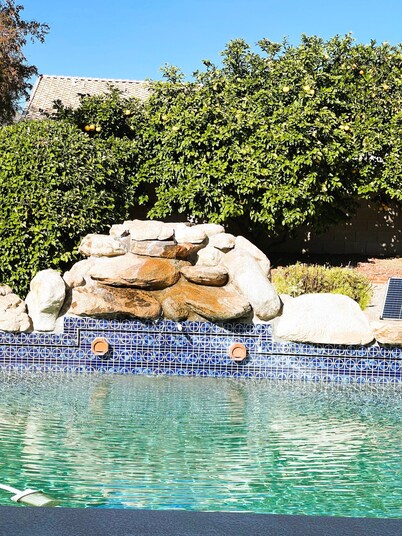 Private Tuscany Oasis With Pool - Perfect For Families, Couples Or Business Travelers 4 Bedroom Home by RedAwning