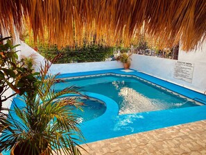 Pool - Castillo Ximajo (Puerto Escondido)