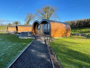 Exterior - Wye Timber Frame Pod with Private Hot Tub (Llandeilo Graban)