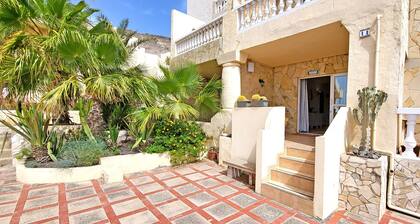 Ferienwohnung CASA LORO, Strandnah, Internet, Terrasse