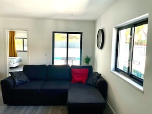 Télévision, cheminée