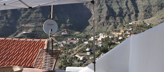 Well equipped house for 2 - 4 pers. and apartment for 2 pers. in the upper valley