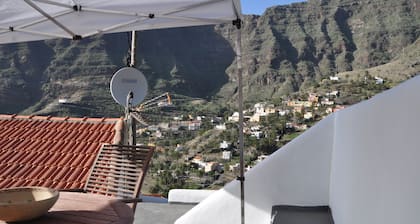 Gut ausgestattetes Haus für 2 - 4 Pers. und Apartment für 2 Pers. im oberen Tal