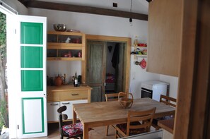 Dining - Well equipped house for 2 - 4 pers. and apartment for 2 pers. in the upper valley (Valle Gran Rey)