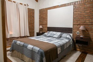 Standard Cabin (2 People) | 1 bedroom, down comforters, in-room safe, free WiFi - Cabañas El Eden (La Falda)