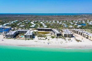 Beach - Sand Pointe #218 | Discounted Beachfront Luxury (Sanibel Island)