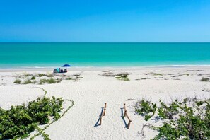 Beach - Sand Pointe #218 | Discounted Beachfront Luxury (Sanibel Island)