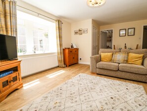 Cottage | Living area - 1 The Stables (Alston)
