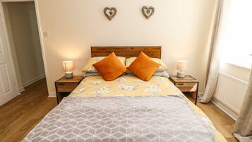 Cottage | 1 bedroom, individually decorated, individually furnished, free WiFi