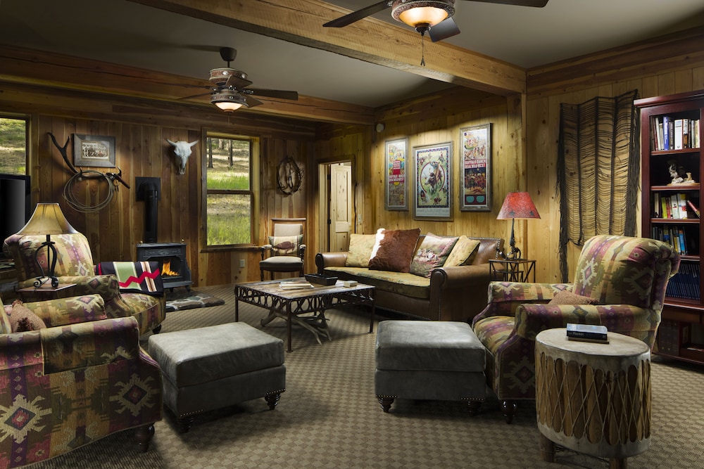 Alpine Falls Ranch by null