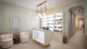 Espace de soins pour les couples, soins corporels, soins d'aromathérapie