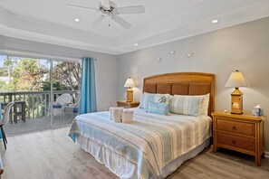 3 Schlafzimmer, Schreibtisch, Bügeleisen/Bügelbrett, Reisekinderbett