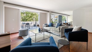 Senior appartement | Luxe beddengoed, donsdekens, een strijkplank/strijkijzer, gratis wifi