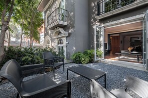 Appartement familial | Literie de qualité, couette en duvet, fer et planche à repasser