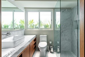 Appartement Élite | Literie de qualité supérieure, couette en duvet d'oie