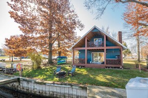Exterior - Unwind in Riverfront Comfort — Hot Tub, Fire Pit, Boat Slip, Kayaks (South Haven)