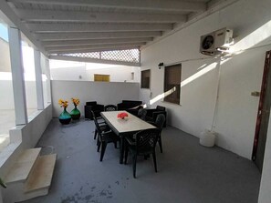 Buiten dineren