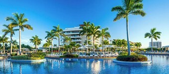 Luxury Golf and Beach Resort in Nuevo Vallarta