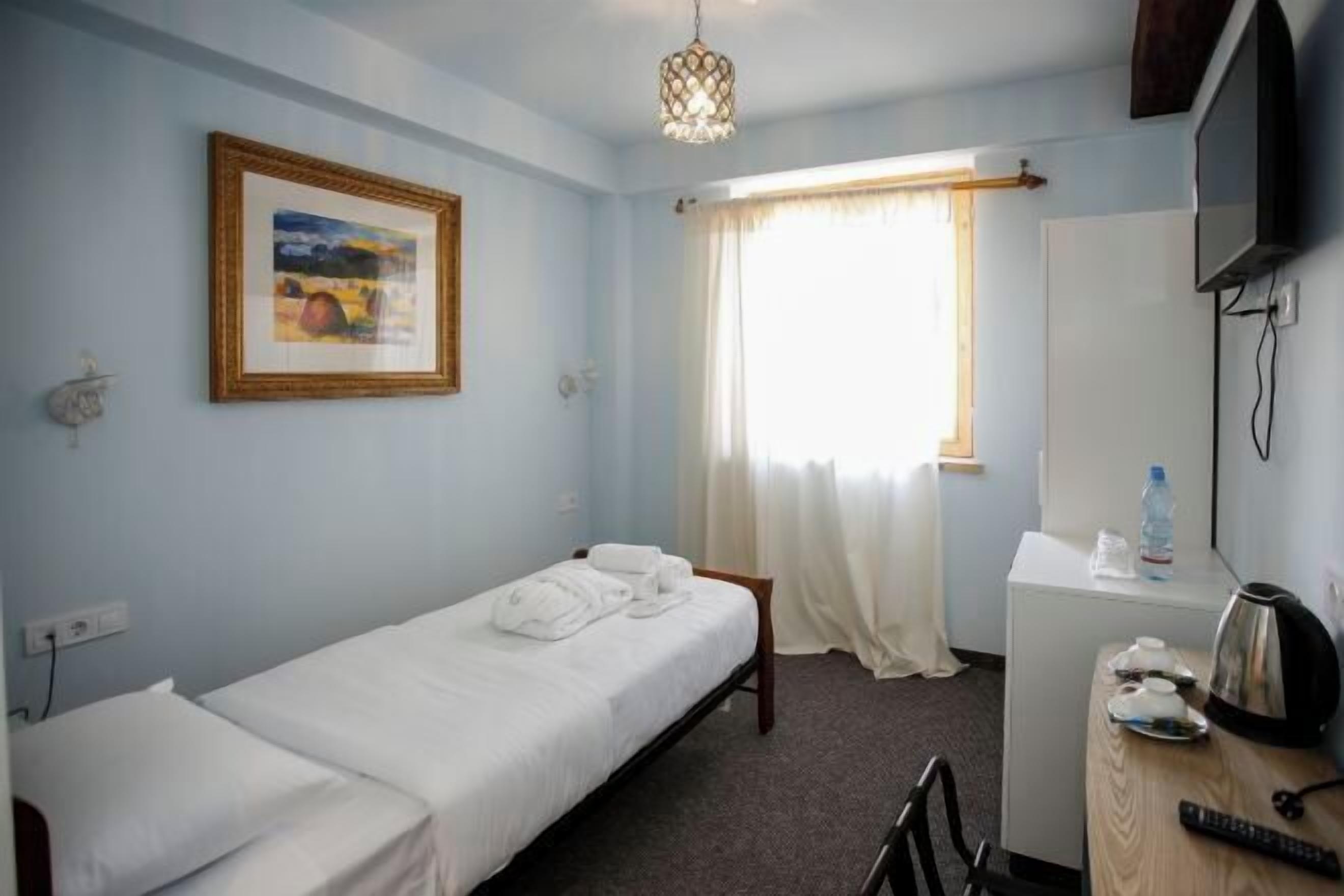 Premium bedding, Select Comfort beds, minibar, in-room safe