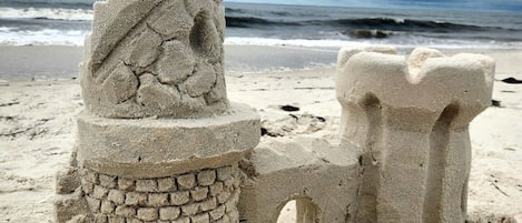 Beach nearby, sun-loungers