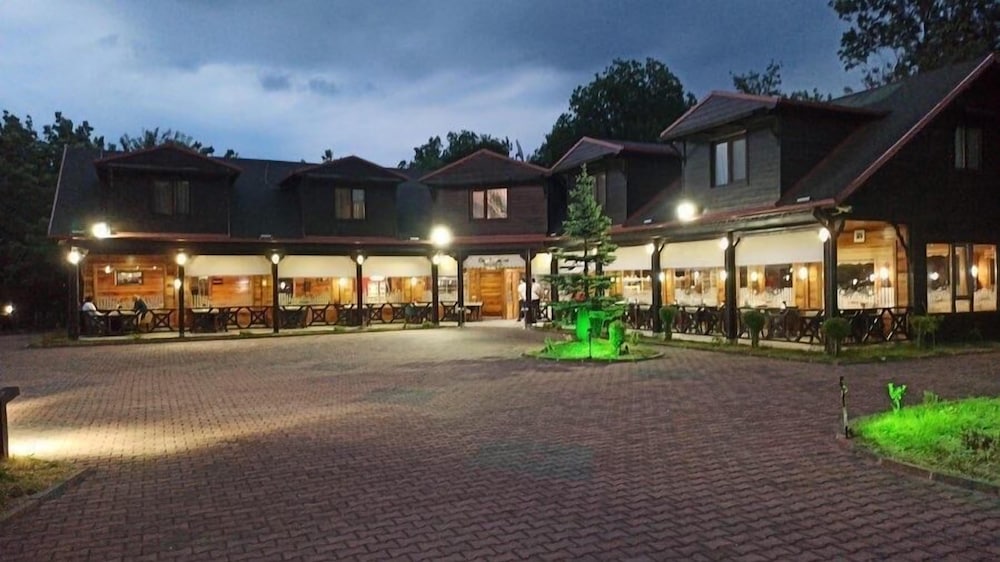 Huzur Park Otel Kahvaltı Pide Kebab — görsel 3