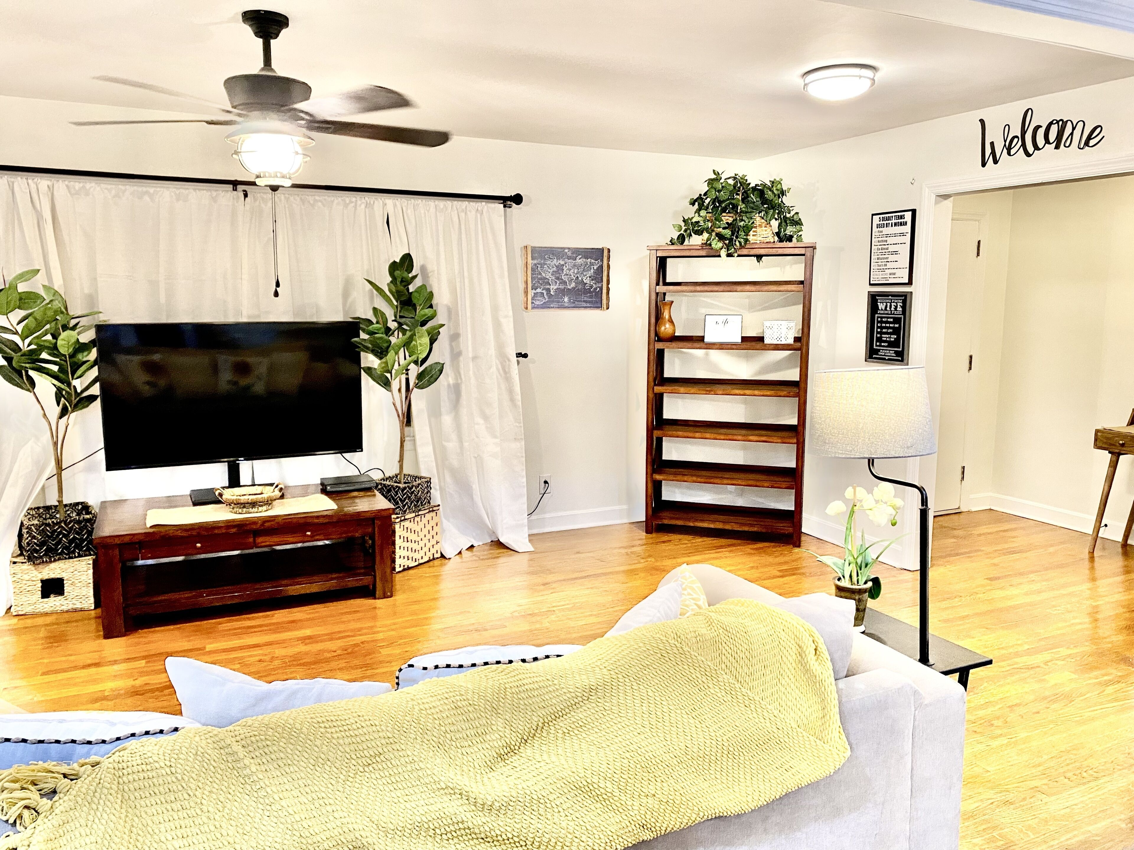 Smart TV, livros, impressoras