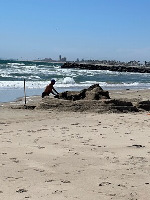 Beach nearby, beach towels