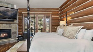 Townhome, 5 Bedrooms