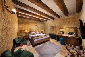 Habitación económica, sin ventanas | Sábanas de algodón egipcio y ropa de cama de alta calidad 