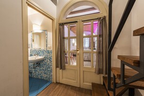 Comfort-Apartment | Wohnbereich | Flachbildfernseher