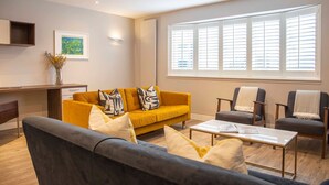 TV - Stunning Rare Soho Gem (London)