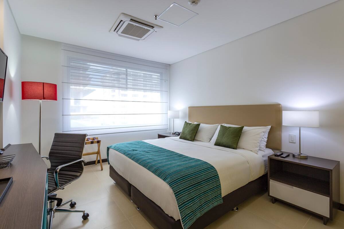 Literie de qualité supérieure, couette en duvet d'oie, minibar