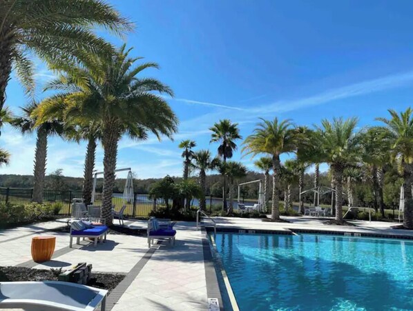 Outdoor pool, a heated pool