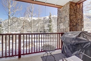 Property grounds - Two Hot Tubs, Amazing Views, Right next to the Lift, Entertainment area. CS110 (Copper Mountain)
