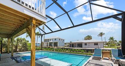 Studio apartment across from the beach