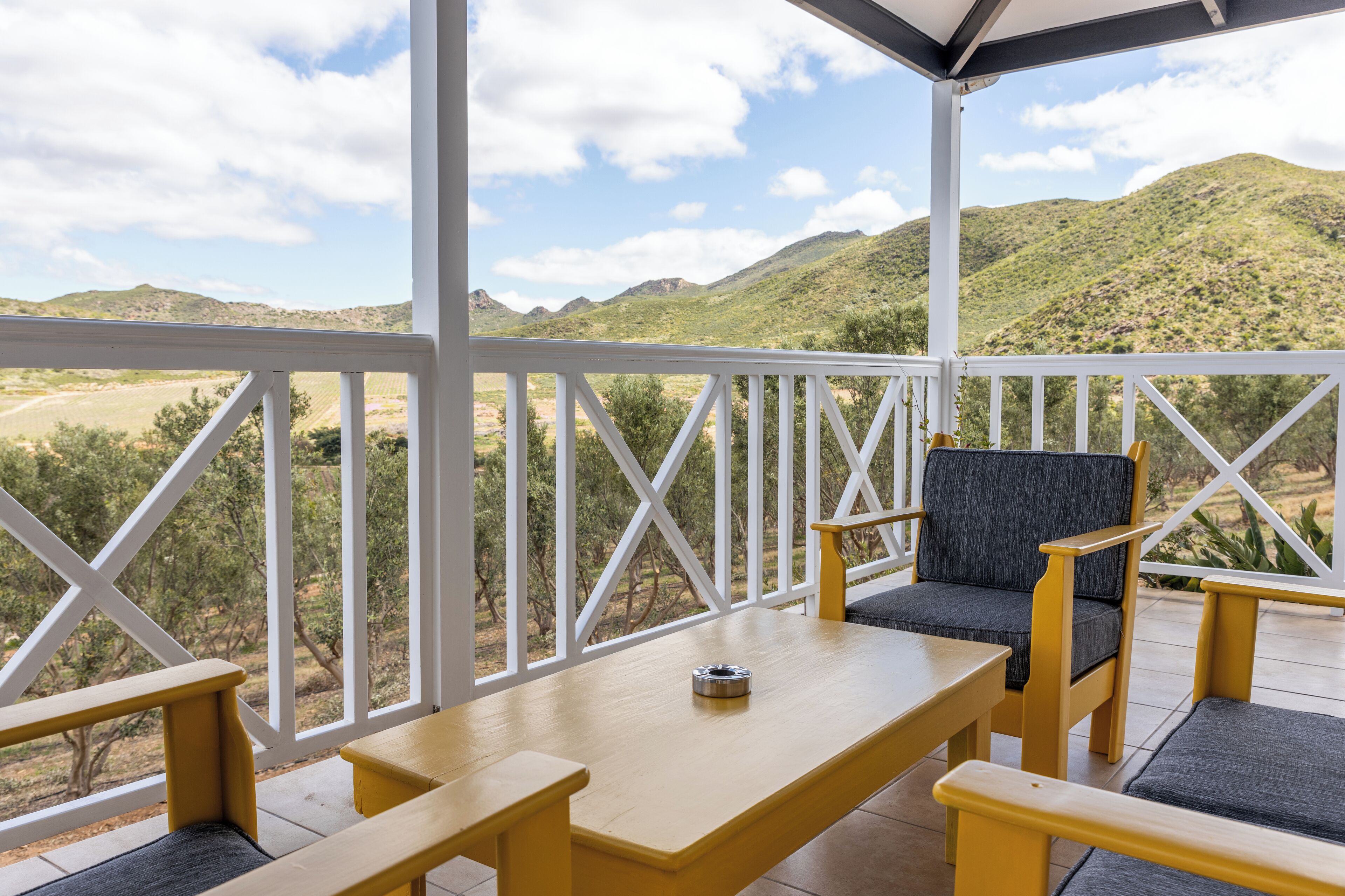 Luxury Cottage, 2 Bedrooms, Mountain View, Poolside | View from room