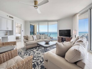 Imagen sin descripción, 3 de 45, botón