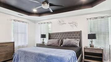 4 Schlafzimmer, Bügeleisen/Bügelbrett, Internetzugang, Bettwäsche