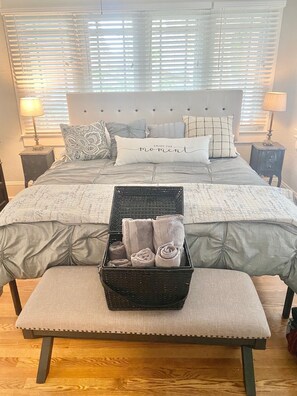 1 bedroom, iron/ironing board, free WiFi, bed sheets