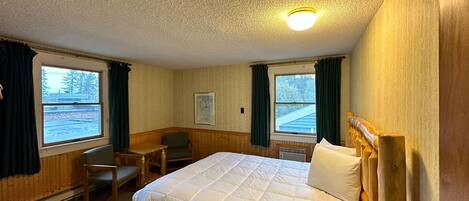 Studio Suite, 2 Double Beds | 2 bedrooms, desk, blackout curtains, iron/ironing board