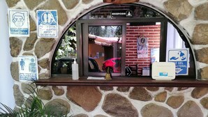 Unclassified image, 4 of 47, button - POSADA BUGAMBILIAS (Tepoztlán)