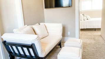 1 habitación, tabla de planchar con plancha y wifi gratis