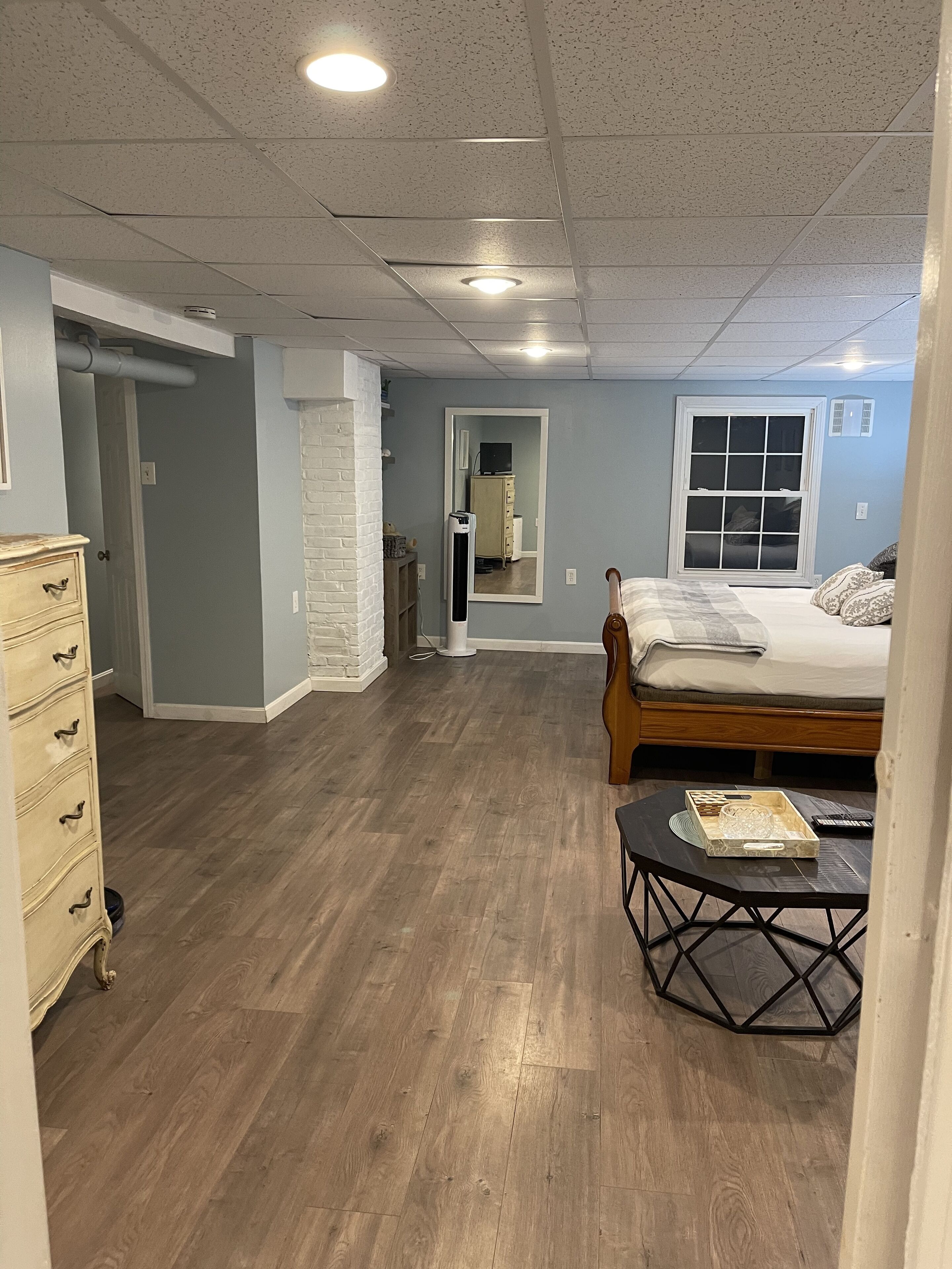 Newport/Middletown pet friendly close to beaches and wedding venues