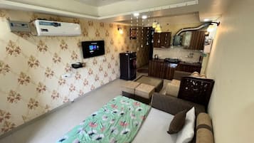 1 bedroom, in-room safe, WiFi