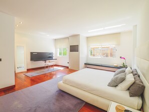 4 dormitorios, tabla de planchar con plancha, wifi gratis y ropa de cama
