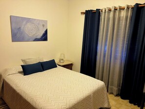 2 chambres, fer et planche Ă repasser, lit parapluie, Wi-Fi gratuit