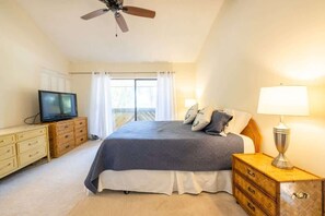 3 bedrooms, iron/ironing board, WiFi, bed sheets - Club Villa #3060 Summ (Fernandina Beach)